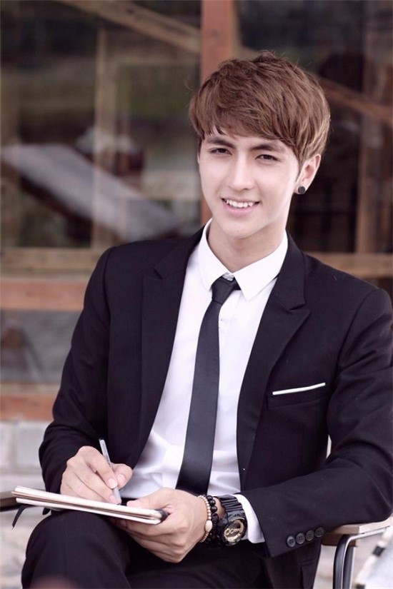 Diễn viên Bình An - đẹp trai, lượng nhiều nhưng thiếu chất”-4