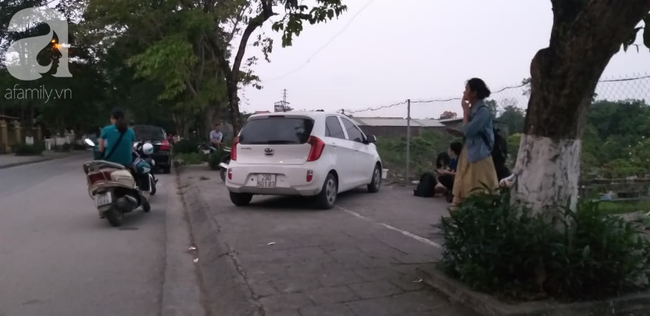 Vụ thầy giáo nghi dâm ô nhiều học sinh nam ở Hà Nội: Công an, nhà trường đang họp khẩn, học sinh hoang mang-1