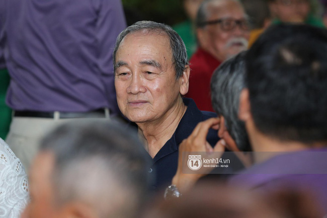 Mẹ nghệ sĩ Anh Vũ đã xuất viện sau một ngày cấp cứu, cùng gia đình cảm ơn từng người tới thăm viếng-4