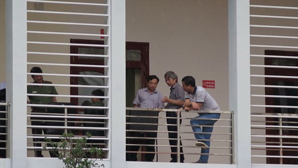 Nhiều thí sinh Hà Giang, Sơn La được nâng điểm là con em lãnh đạo đương nhiệm-2