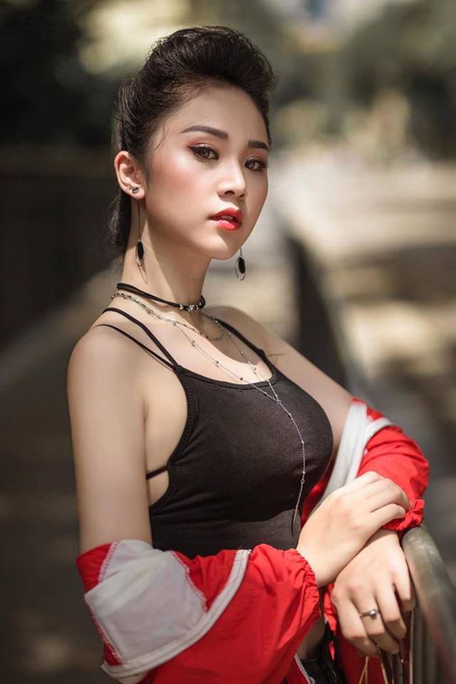 Hoa khôi Tài chính xinh đẹp, đa tài, kiếm hàng chục triệu đồng mỗi tháng-3