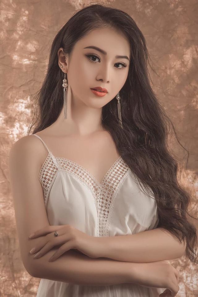 Hoa khôi Tài chính xinh đẹp, đa tài, kiếm hàng chục triệu đồng mỗi tháng-4