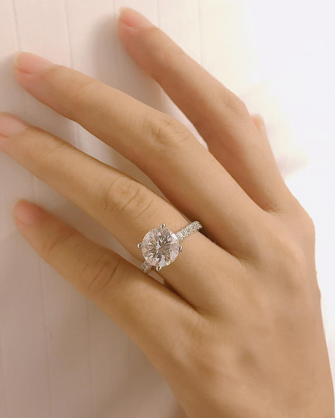Phạm Hương - Lan Khuê: Người đẹp nào có cuộc sống viên mãn hơn sau 3 năm bị khán giả so sánh về mọi mặt?-15