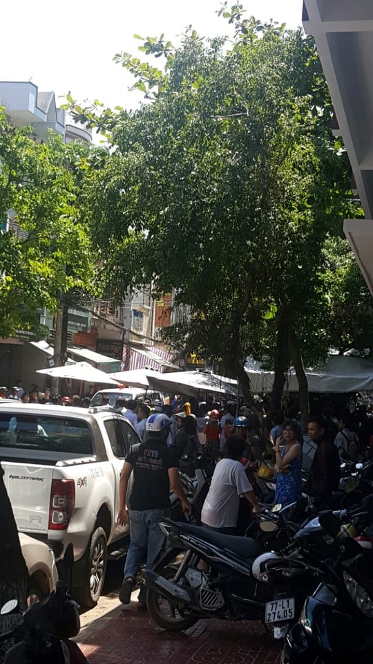 Ám ảnh cảnh người bị đâm nằm la liệt khi ô tô điên biển tứ quý lao vào đám tang-10