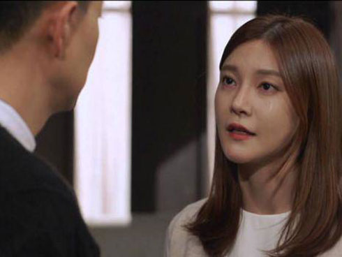 6 năm hứng trăm trận đòn roi từ chồng, vợ vẫn cam chịu vì điều khiến nhiều người chua xót-3