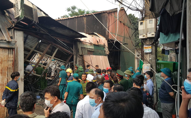 Người sống sót trong vụ cháy 8 người chết và mất tích ở Hà Nội kể giây phút kinh hoàng-1