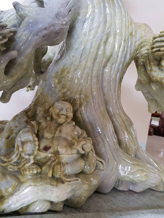 Từ tảng đá lớn, bỏ 2 tháng đẽo gọt thành kiệt tác lão tùng giá hàng trăm triệu-15