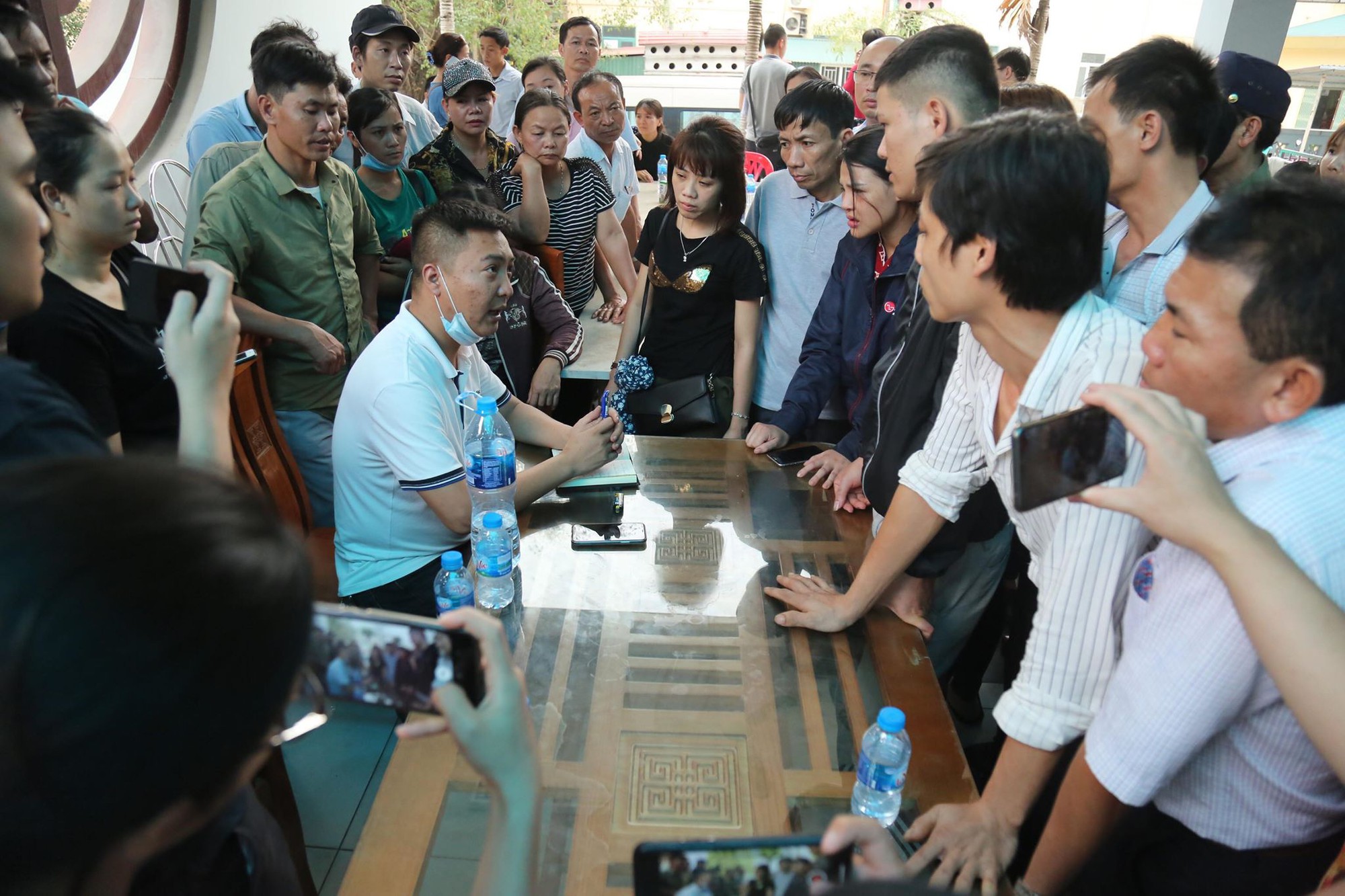 Đã tìm thấy 8 thi thể trong vụ cháy kinh hoàng ở Trung Văn, Hà Nội-23