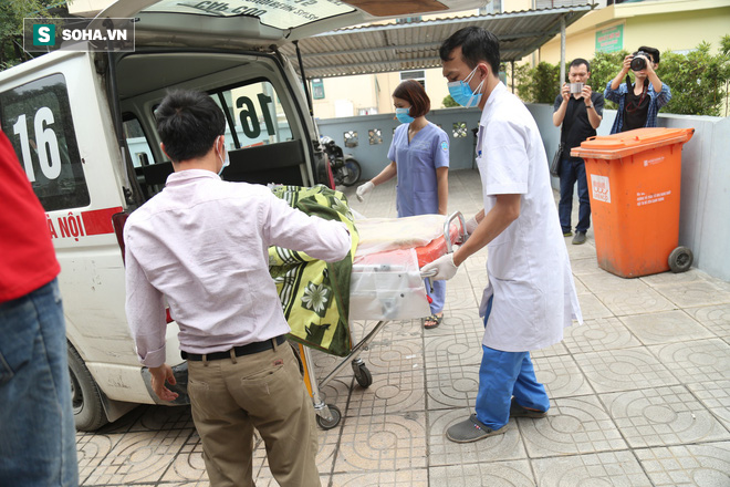 Cảnh éo le của gia đình 4 người tử vong trong vụ cháy: Sống ở gian bếp chỉ chừng 6m2-2