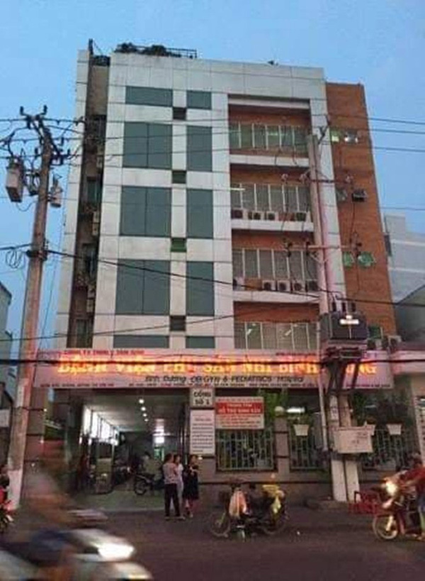 Bé trai 2 tháng tuổi tử vong sau 1 ngày tiêm vắc-xin 5 trong 1: Đến bệnh viện bé đã ngưng tim và chết não-1