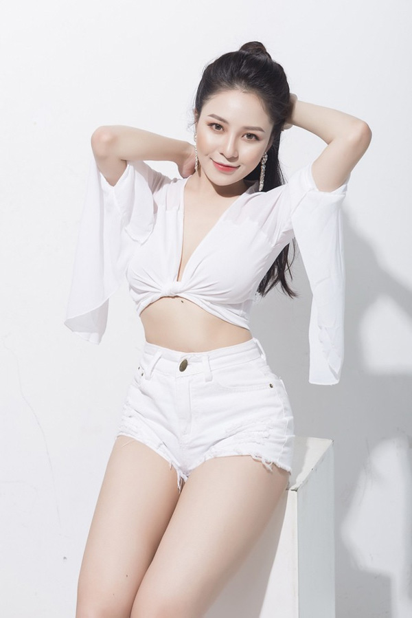 Hot girl Trâm Anh: Mẫu bạn trai của mình là đàn ông điềm đạm, biết suy nghĩ và lãng mạn-1