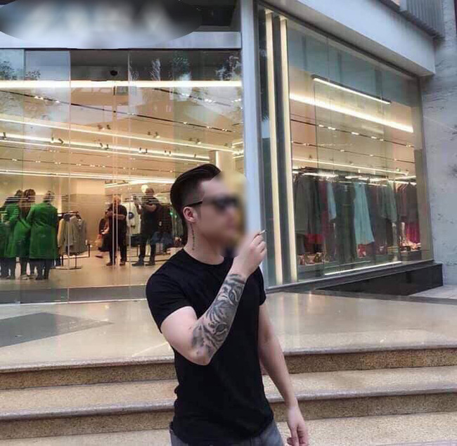 Tài khoản Facebook được cho là nhân vật nam trong clip nóng của hotgirl nổi tiếng đã bị khoá-3