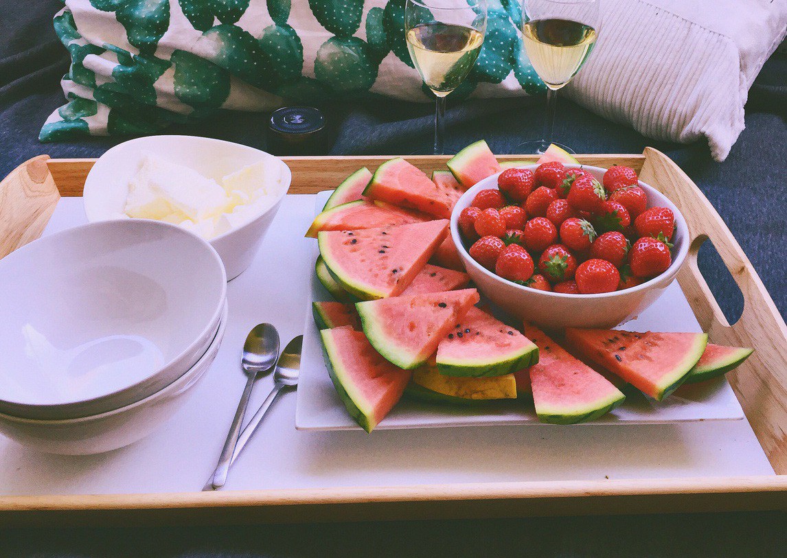 Trời chuyển hè là loại mụn đầu trắng lại bắt đầu làm khổ nhiều người, hãy học cách phòng tránh ngay-2