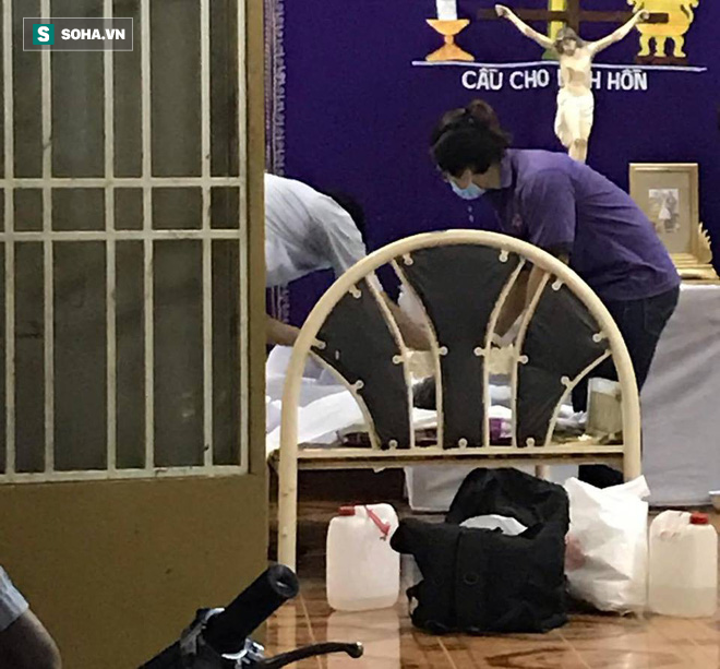 Câu chuyện của ông chủ trại hòm: Tắm xác từ năm 14 tuổi, chưa từng sợ hãi người chết!-5