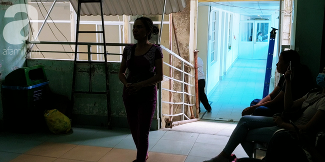 Con trai chạy Grab bị xe tông liệt nửa người, mẹ cạn tiền, nuốt nước mắt nhìn con nguy kịch-6