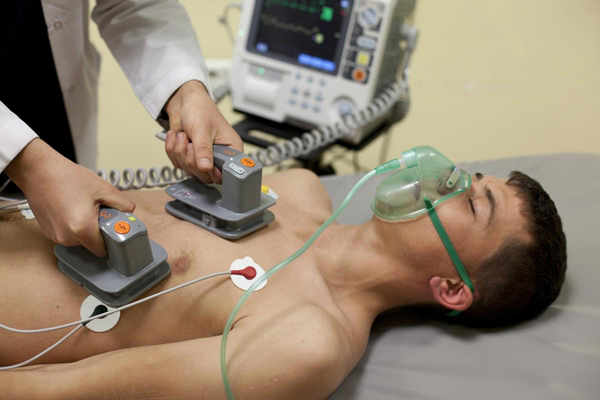 Người đàn ông đột tử trong khách sạn khi đang lâm trận vì trót làm điều này-1