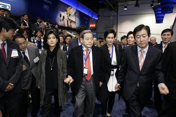 Cái kết khó tin của cuộc hôn nhân giữa ái nữ Samsung và quý tử tờ báo danh tiếng-3