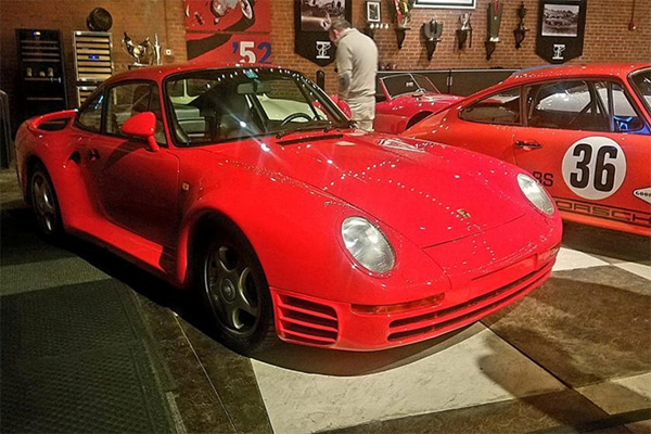 Bộ sưu tập xe Porsche đắt giá nhất thế giới vừa bị thiêu rụi-4