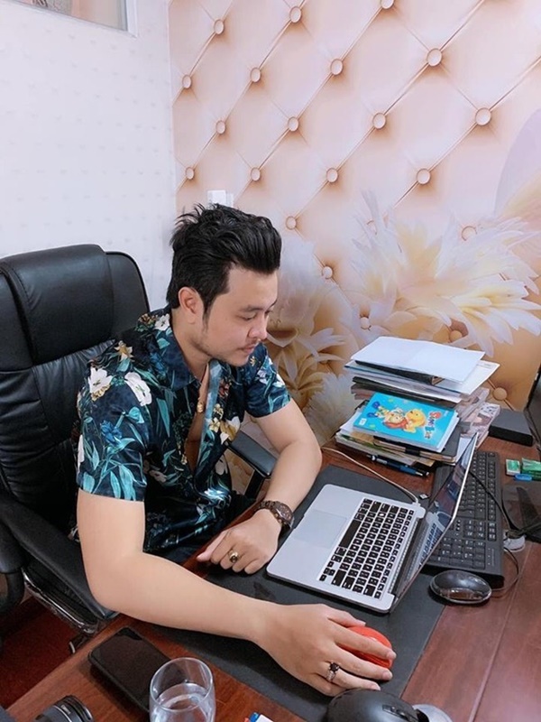 Chia tay nữ tỷ phú U60, Vũ Hoàng Việt đang sống thế nào?-11