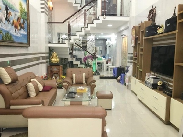 Chia tay nữ tỷ phú U60, Vũ Hoàng Việt đang sống thế nào?-13