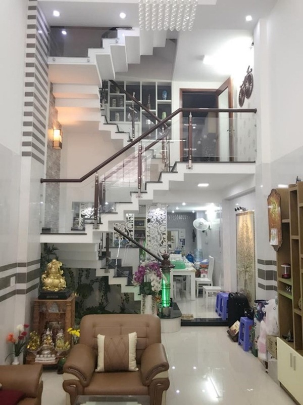 Chia tay nữ tỷ phú U60, Vũ Hoàng Việt đang sống thế nào?-14