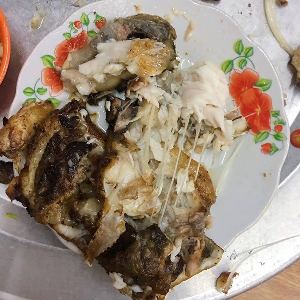 Con dâu bảo thích ăn da cá, mẹ chồng phần cho mâm cơm khiến cô khóc dở mếu dở-2