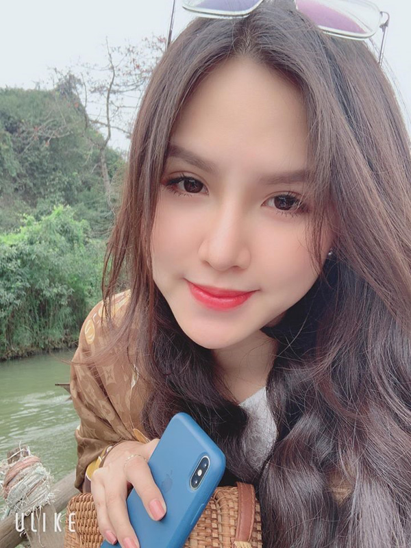 Trâm Anh và dàn hot girl World Cup ngày càng gợi cảm sau 1 năm-17