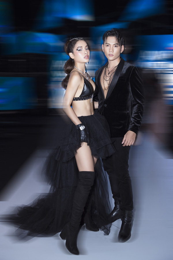 Phương Trinh Jolie hóa nữ chiến binh gợi cảm, tình tứ bên tình tin đồn-7