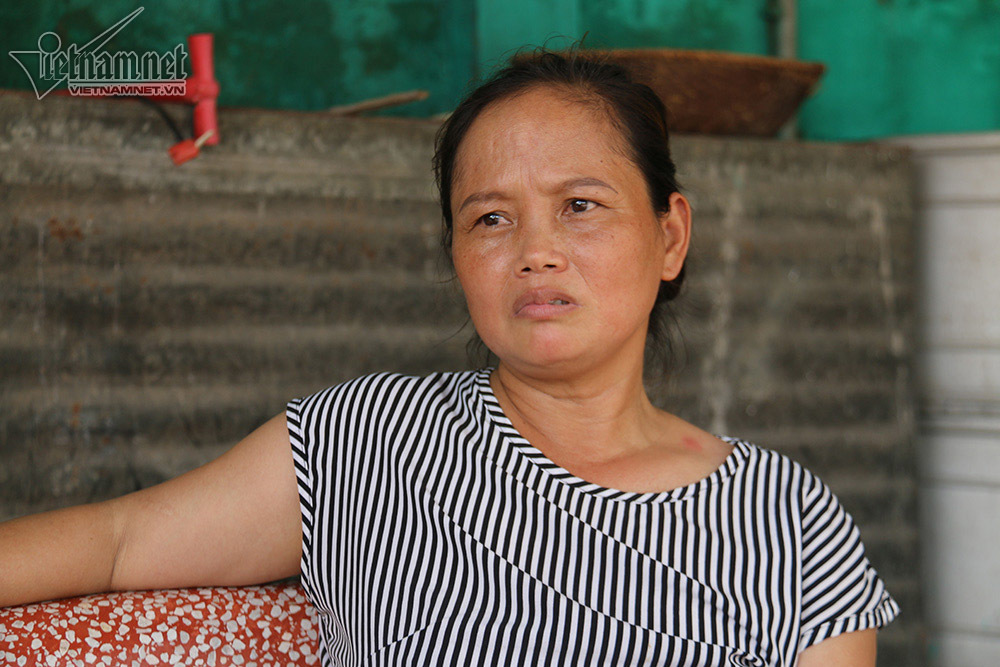 Osin xứ người: Bưng bát cơm ngồi góc bếp, 2 hàng nước mắt chảy dài-1