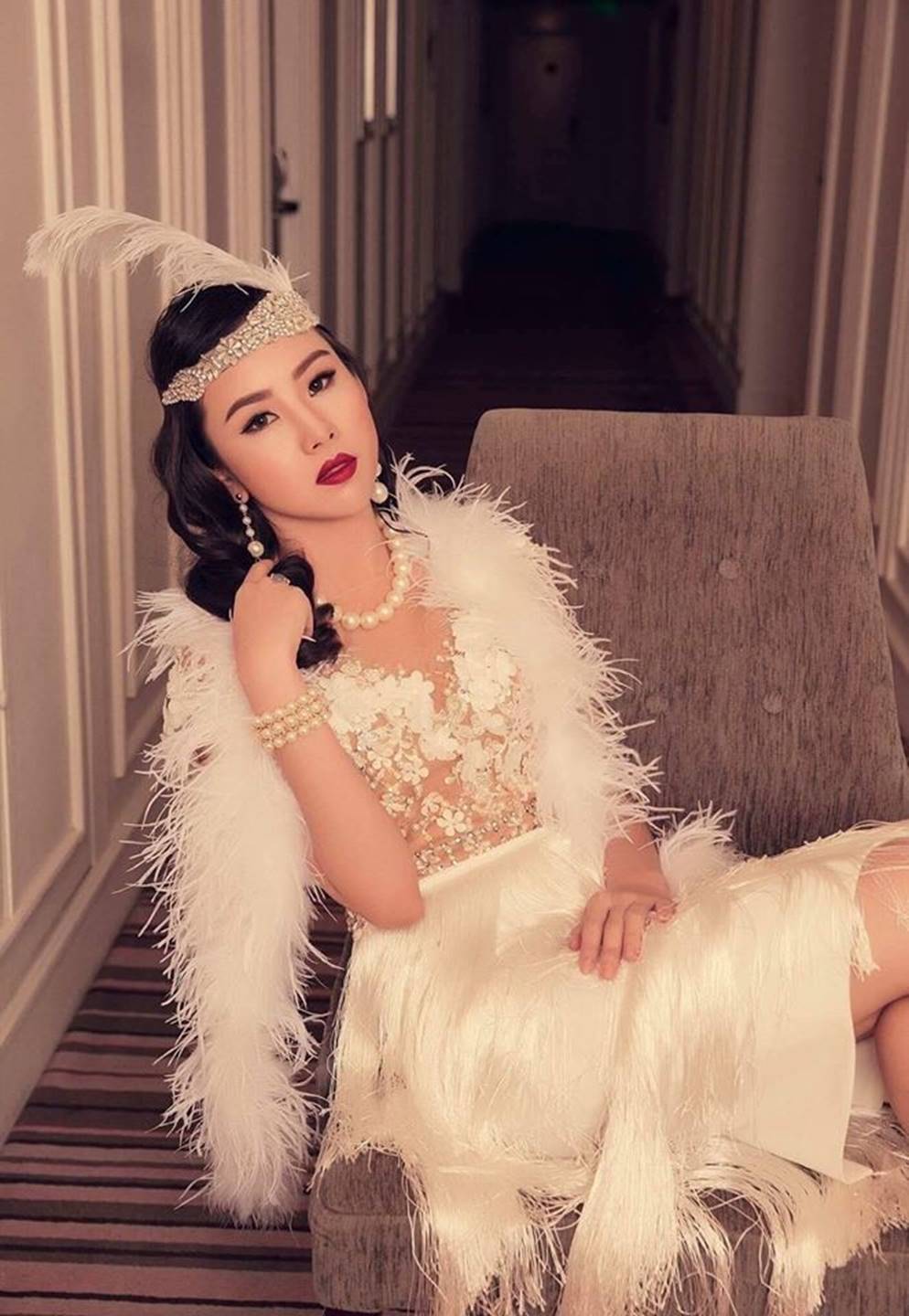 Ngỡ ngàng với thân thế vợ của thiếu gia Hà Thành mang toàn đồ hiệu đến Người ấy là ai?: Nhan sắc hao hao Lưu Diệc Phi, từng thi HHHV-11