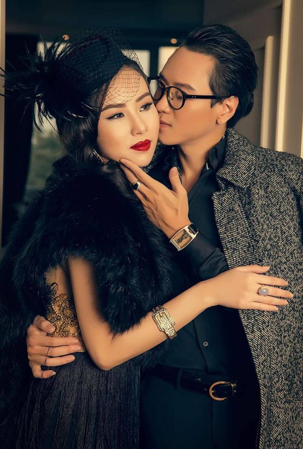 Ngỡ ngàng với thân thế vợ của thiếu gia Hà Thành mang toàn đồ hiệu đến Người ấy là ai?: Nhan sắc hao hao Lưu Diệc Phi, từng thi HHHV-14