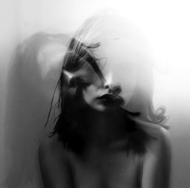 Các cô gái ơi đừng trở thành kẻ đáng thương, hãy yêu thôi đừng yêu quá!-2