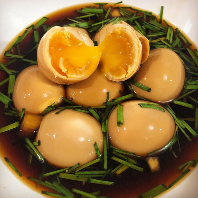 Có một cơn thèm từ sáng tới đêm mang tên... trứng chần-13