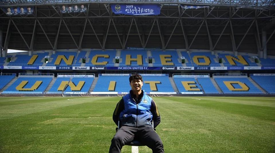 Công Phượng chìm với Incheon United: Về đi, kẻo muộn!-2