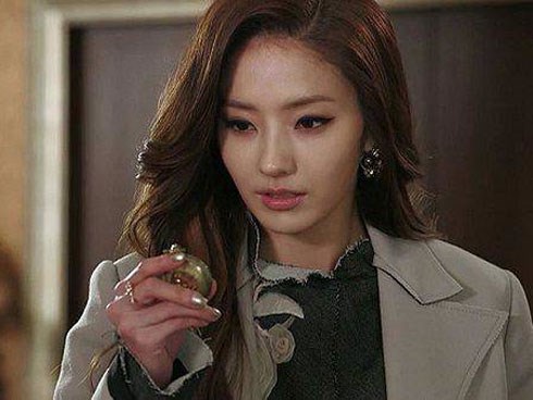 Của hồi môn cất kín hơn 1 năm và sự thật khiến con dâu chát đắng