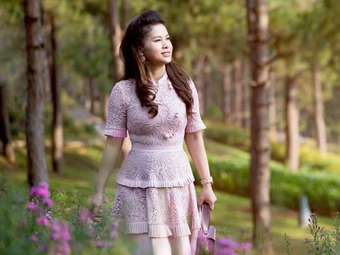 Bà Diệp Thảo hậu ly hôn: Khiêm nhường, thoát khỏi danh lợi thị phi