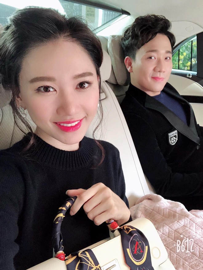 Từng bị chê vụng” hơn chồng, giờ Hari Won lại được khen ngợi khi khéo kẻ lông mày chuẩn tướng phu thê với Trấn Thành-2