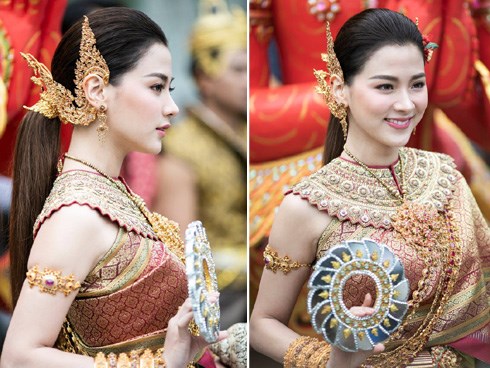 Dân tình náo loạn với nhan sắc cực phẩm của 'nữ thần Thungsa' trong lễ Songkran 2019 tại Thái Lan