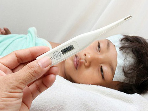 Hà Nội khám cấp cứu hơn 7.700 trường hợp trong 5 ngày nghỉ lễ-2