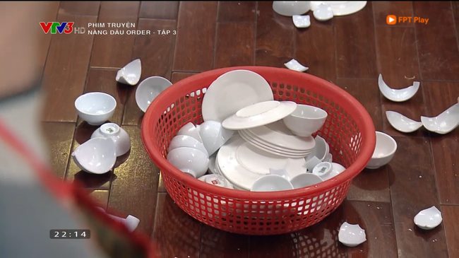 Nàng dâu order tập 3: Lan Phương giận chồng là thế, nhưng cuối cùng lại chỉ vì mấy cái bát vỡ mà làm thế này-8