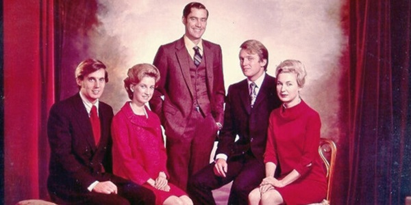 Hé lộ về 4 anh chị em của Tổng thống Trump: Đều có sự nghiệp lẫy lừng, riêng một người chết vì nghiện rượu-4