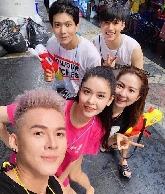 Đàm Thu Trang - Cường Đô La khoe ảnh nghỉ lễ, Jun Vũ gợi cảm ở Hồ Tràm-14