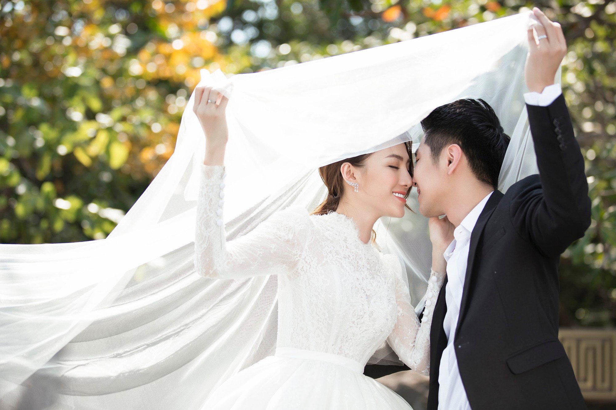 Cận ngày trọng đại, Lê Hà tung trọn bộ ảnh cưới lãng mạn chẳng kém phim Hàn cùng hôn phu điển trai-11