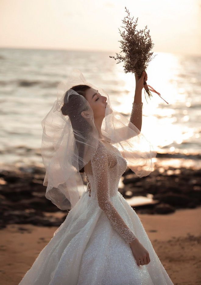 Cận ngày trọng đại, Lê Hà tung trọn bộ ảnh cưới lãng mạn chẳng kém phim Hàn cùng hôn phu điển trai-4