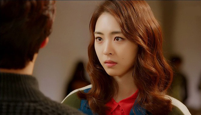 Ghét bỏ con dâu vì thua kém người yêu cũ của con trai về mọi mặt, mẹ chồng bật khóc khi biết sự thật phũ phàng-2