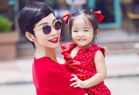 Xuân Lan: Làm mẹ đơn thân với bao thăng trầm, cay đắng-5