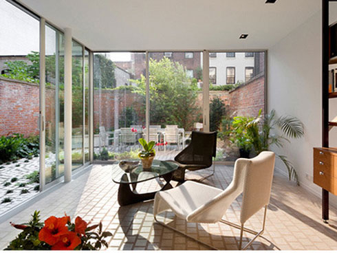 Vợ chồng lục đục, phòng the nguội lạnh, xem ngay phong thủy giường ngủ này để hâm nong&nbsp;hạnh phúc gia đình-3