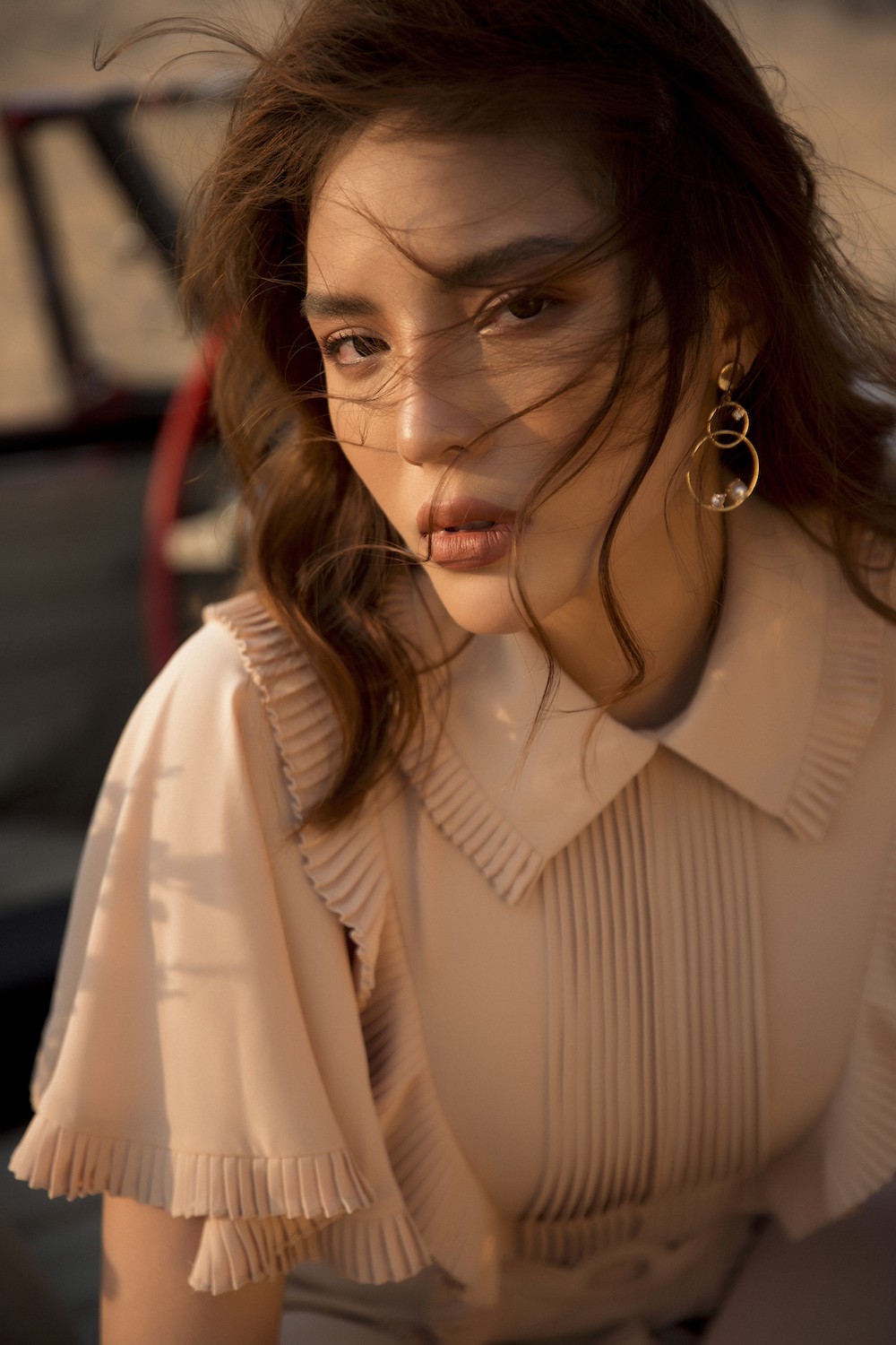 Kỳ Duyên và Minh Triệu ngày càng gắn bó, ôm ấp cực tình tứ giữa sa mạc-14