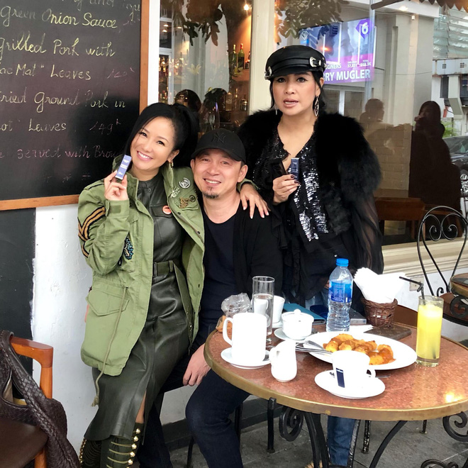 Cuộc sống sau ly hôn của ca sĩ Hồng Nhung: Lạc quan, tự tìm niềm vui cho mình nhưng đáng ngưỡng mộ nhất là điều này-13