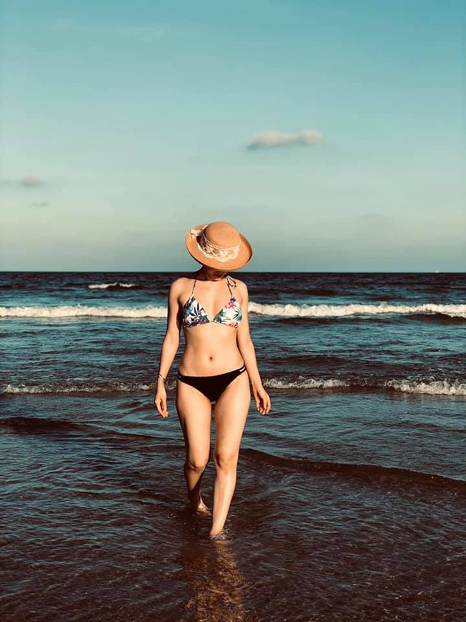 Phương Linh khoe loạt ảnh bikini mới, để lộ nhược điểm-3